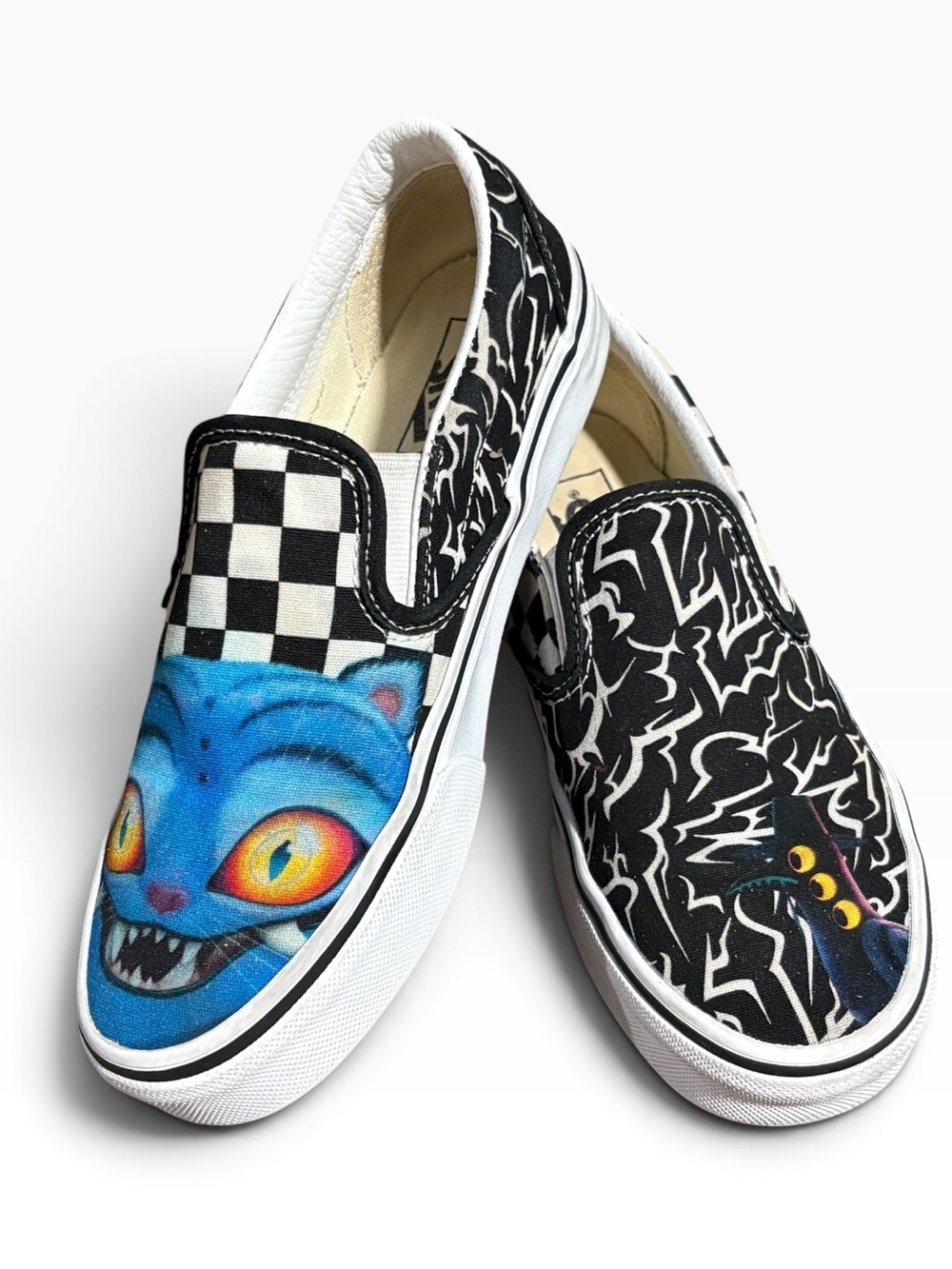 Vans x KPop Demon Hunters Classic Slip-On Skateboard Shoes Size 4.5